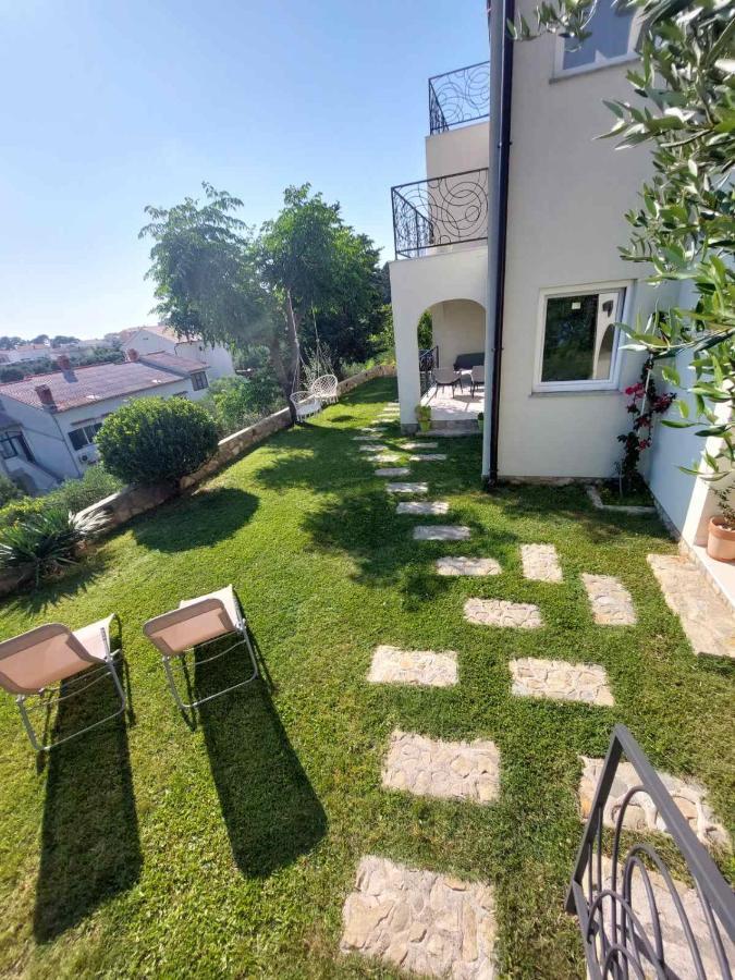 Apartment Mia 2 Banjol Exterior foto